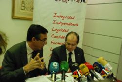 Ampliar foto: Encuesta de Coyuntura 2014: los economistas aragoneses opinan