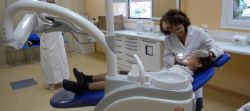 Ampliar foto: Un total de 95.275 niños aragoneses tienen dentista gratuito durante este año